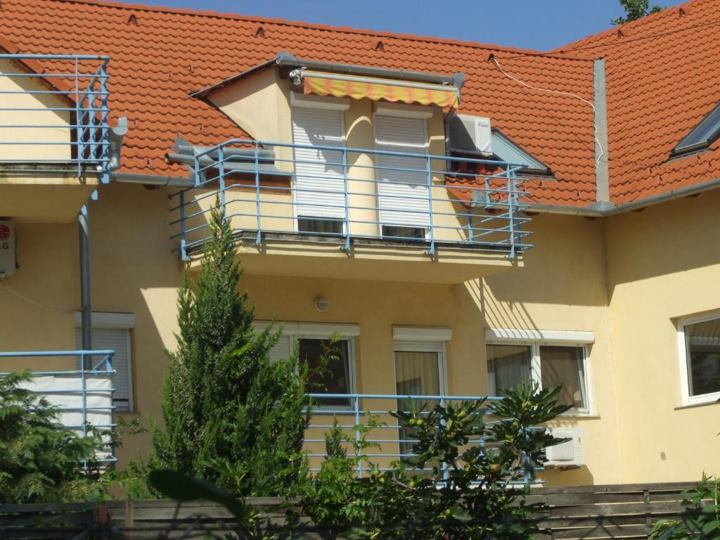 Gallery image of Jázmin Deluxe Apartman in Harkány
