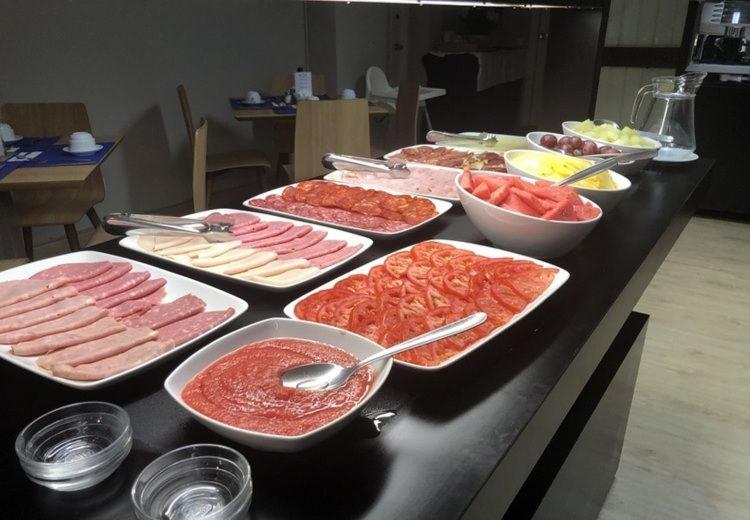 Hotel El Faro Marbella - Resim 37