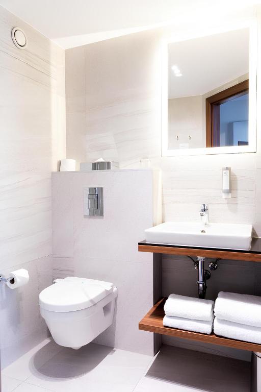 Kúpeľňa v ubytovaní Ascot Premium Hotel