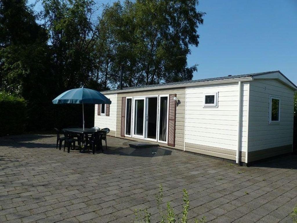 Fotografie z fotogalerie ubytování Mobilheim für 5 Personen ca 35 qm in Baarle-Nassau, Nordbrabant v destinaci Baarle-Nassau