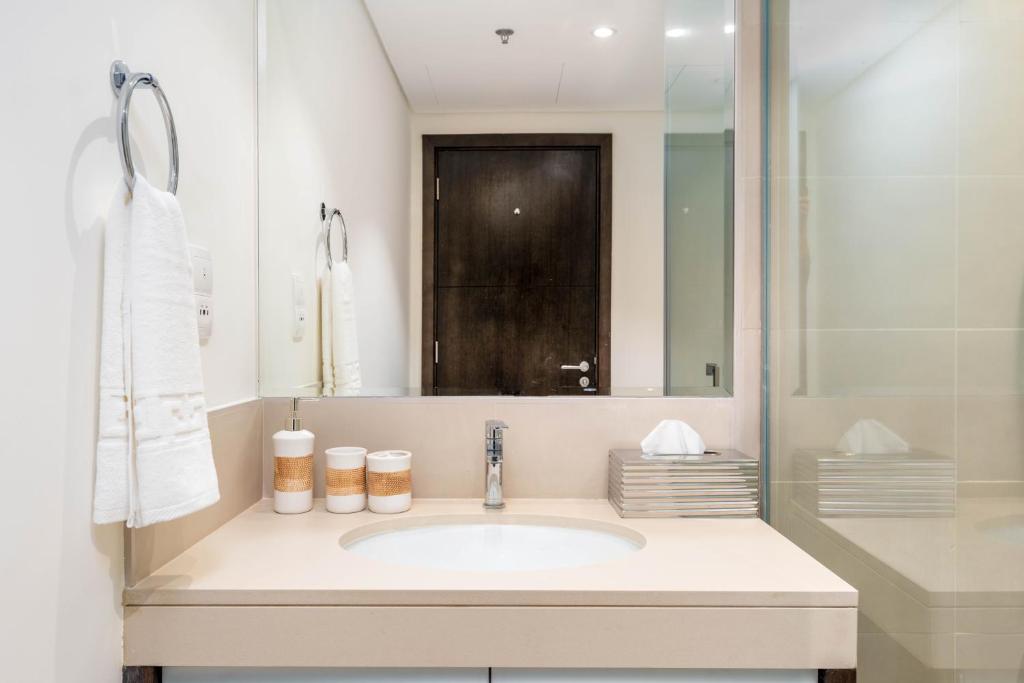 Koupelna v ubytování Ultimate Stay / 7 people / Spacious / Dubai Creek with Marina Views