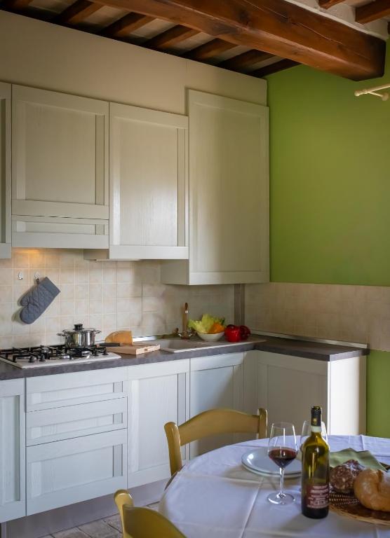 Apartments in Villetta Terre Rosse - Appartamento Con 2 Camere Da Letto (5 Adulti)