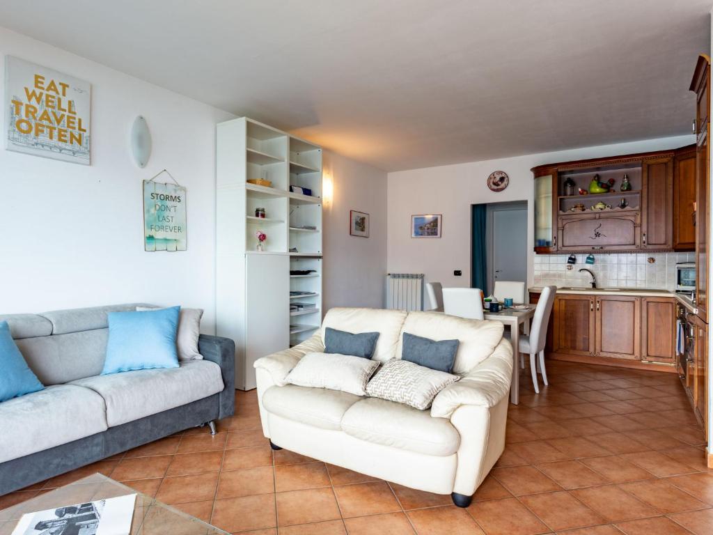 Kuchyňa alebo kuchynka v ubytovaní Apartment Belvedere by Interhome