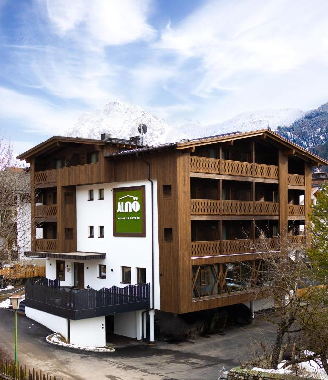 Nespecifikovaný výhled na hory nebo výhled na hory při pohledu z bed and breakfast