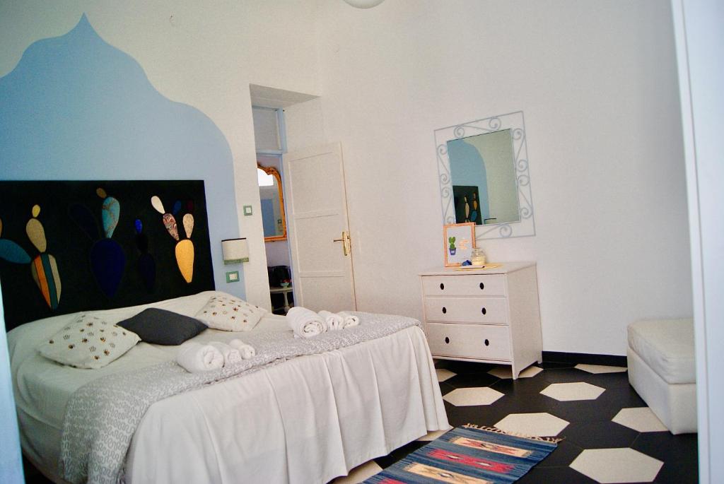 BeeClaire Guest House - 2