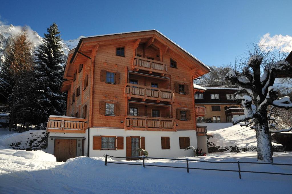 Chalet Alpina Gyger v zimě