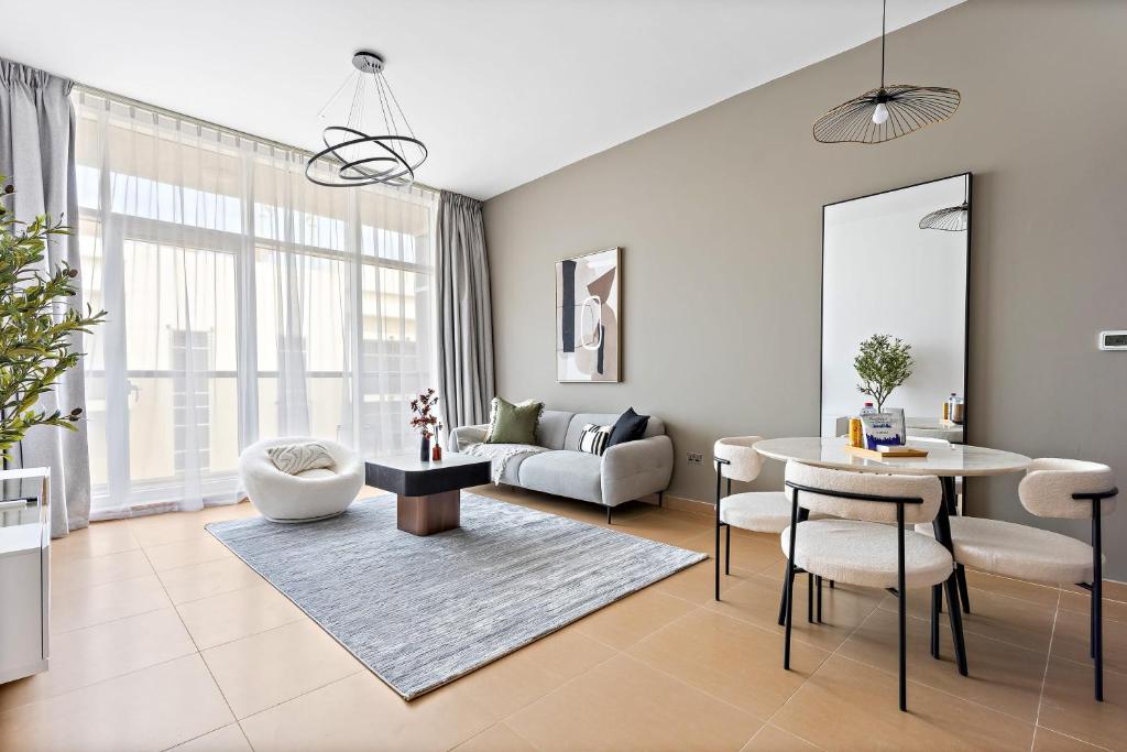 Ruang duduk di Silkhaus Elite 1BDR Next to Golf Course & Club