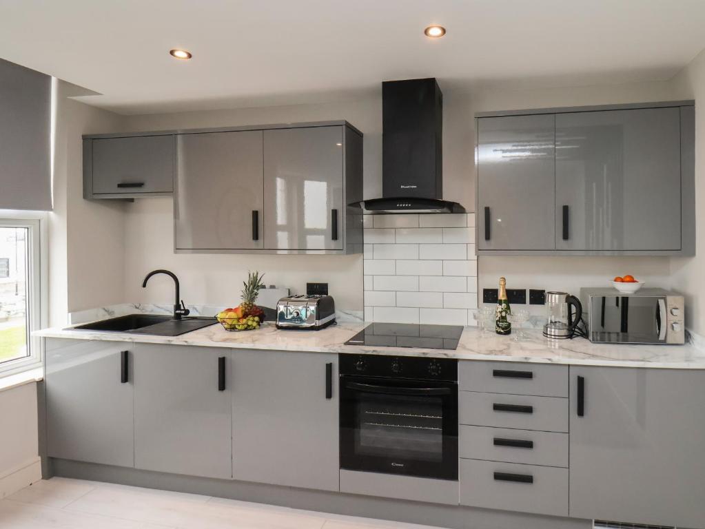 Apt 5 Hunter's Quay photo