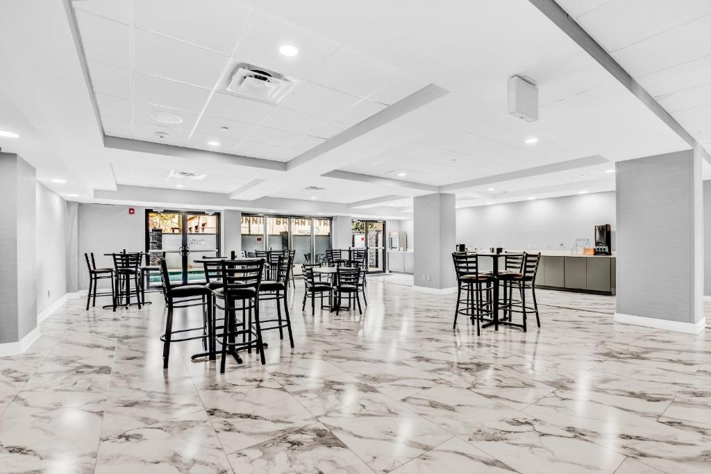 Restaurace v ubytování Wingate by Wyndham Tuscaloosa
