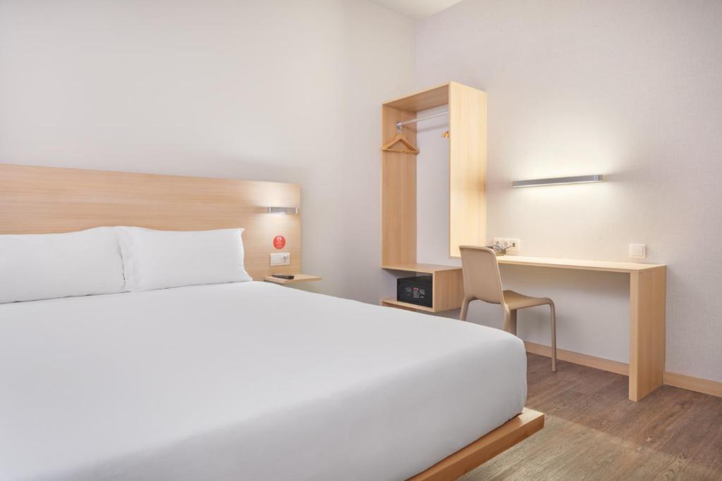 Moov Hotel Évora - Resim 36