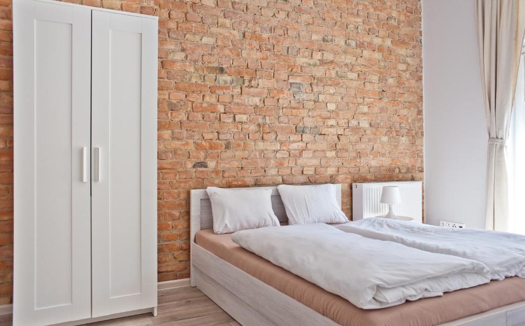 Apartamenty Leszno - Apartamento De Un Dormitorio Con Balcón