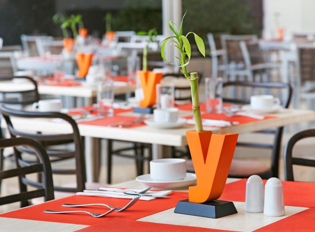 Restaurace v ubytování Hotel Yes Inn Nuevo Veracruz