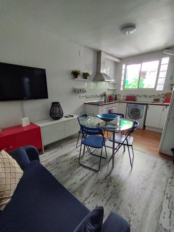 TV a/nebo společenská místnost v ubytování Apartment Barca 1 Camp Nou