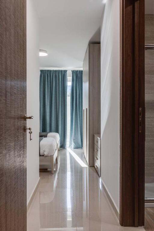 9ten11 Seafront By Homely - 16