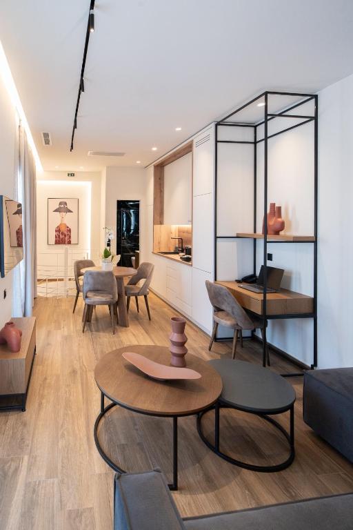 Posezení v ubytování Volos Inn Hotel