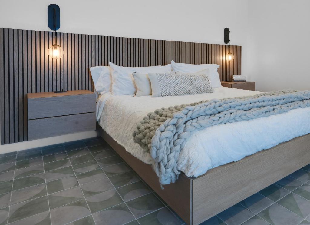 Letto o letti in una camera di Cobalt Coast Resort