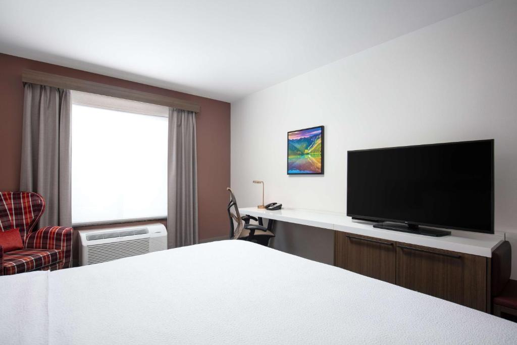 Hilton Garden Inn Kalispell photo