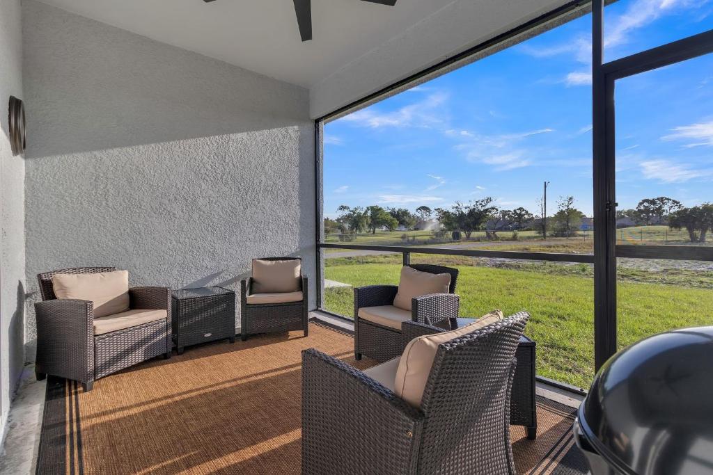 Serene Golf View Retreat Duplex, Lehigh Acres (updated prices 2024)
