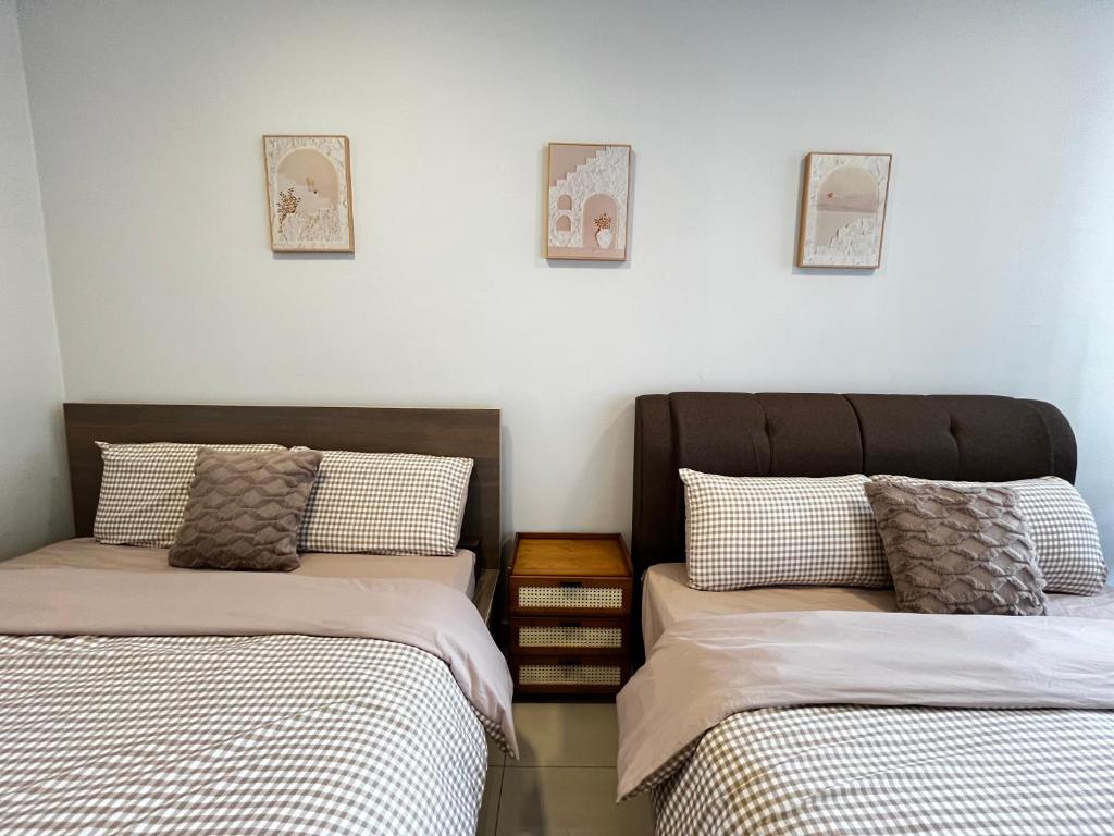 1-5 Pax Comfy Trefoil Studio-Walk to Setia City Mall & Setia City Convention Centre photo