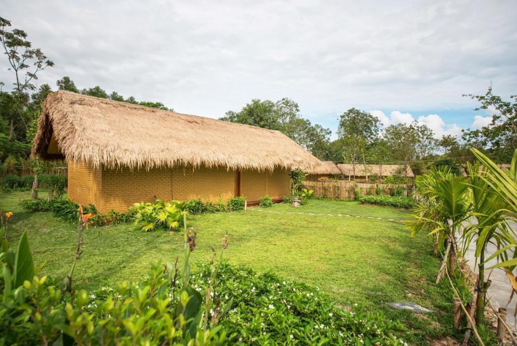 Bungalow One Bedroom - All Spa Treatments and Daily Onsen