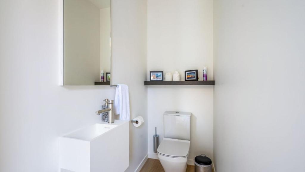 The Tiers- Hot Tub- AC- BBQ- Free Parking - Resim 29