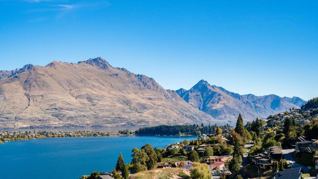 The Tiers- Hot Tub- AC- BBQ- Free Parking - Resim 32