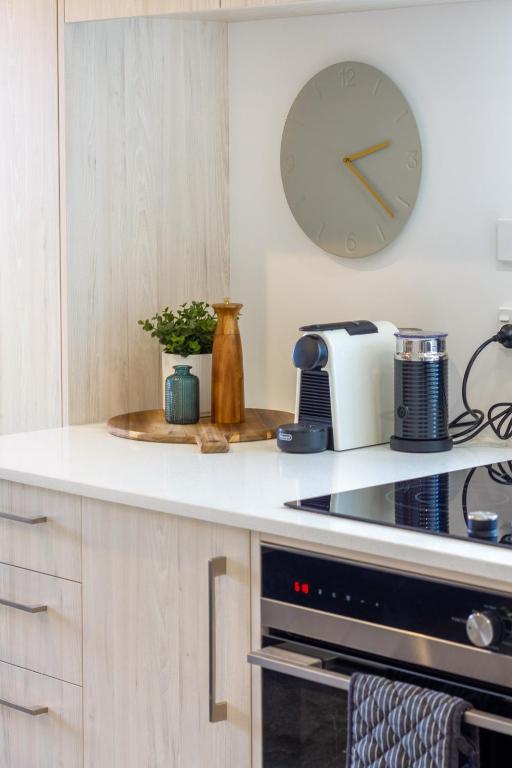 Urban Escape Ground Floor Studio, Wilmer St - Resim 15