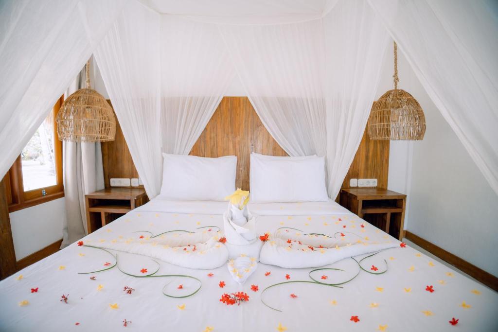 Island View Bar & Bungalow - 1