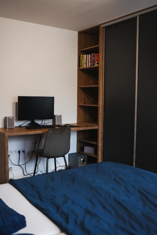 TV a/nebo společenská místnost v ubytování Apartment Dubnica nad Váhom