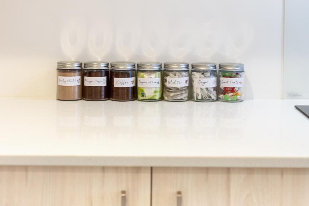 Urban Gem in the CBD Studio - Resim 13