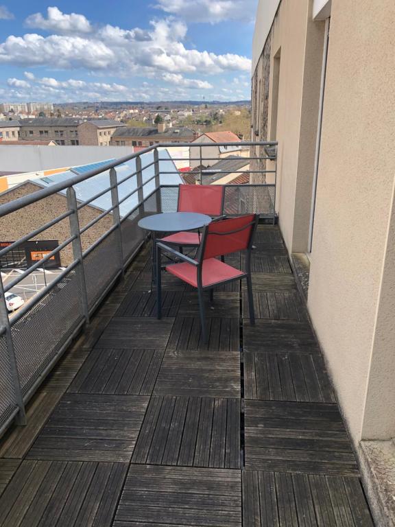 Balkón nebo terasa v ubytování Kyriad Limoges Centre Gare - Atrium