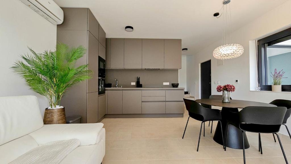 Kuchyň nebo kuchyňský kout v ubytování Casa Lavanda