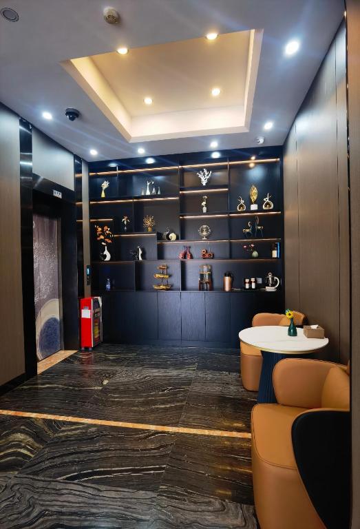 Fotografie z fotogalerie ubytování Paco Hotel Tianhe Coach Terminal Metro Satation Guangzhou-Free Shuttle Bus for Canton Fair v Kantonu