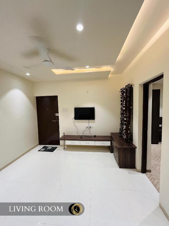 3BHK - Entire property - New listing at OFFER PRICE - Three-Bedroom Apartment
