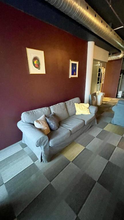Posezení v ubytování Hafnarstræti Hostel