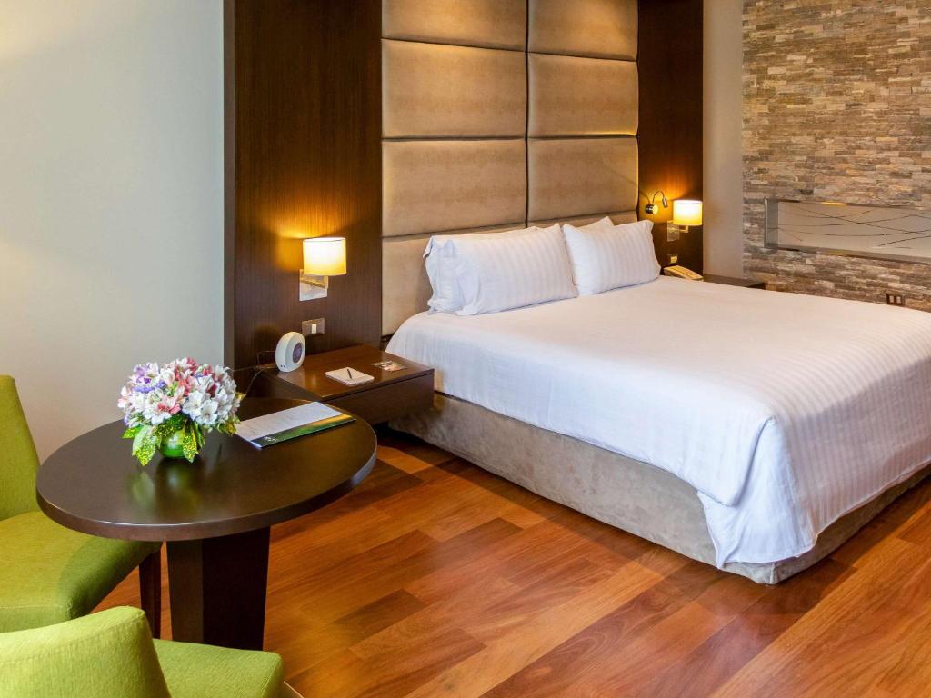 Letto o letti in una camera di Manto Hotel Lima - MGallery Collection