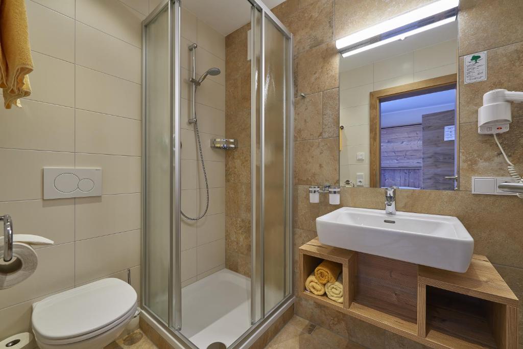 A bathroom at Pension Gabi