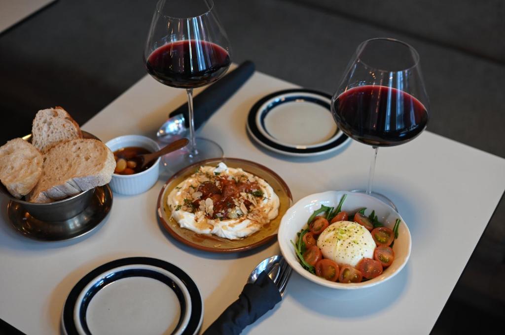 Hotel Local 101 - Resim 42