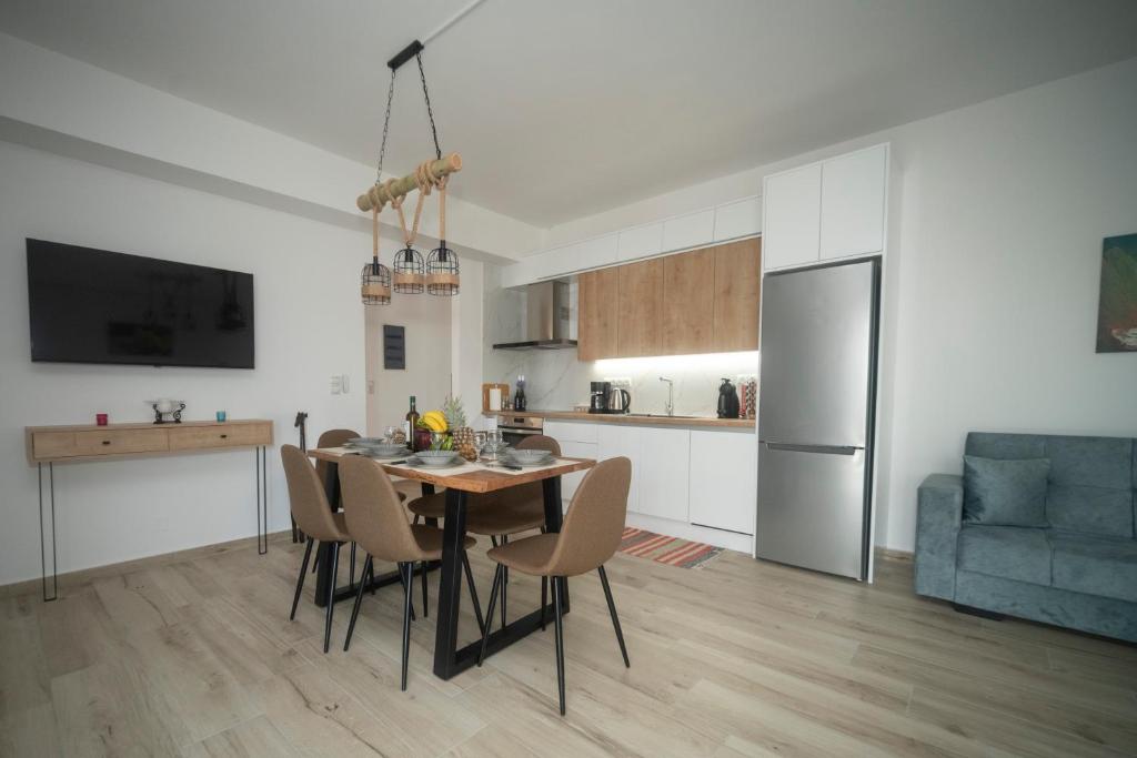 Kuchyň nebo kuchyňský kout v ubytování Elixrysos Apartment 1