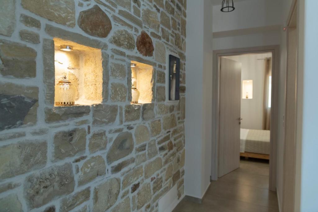 Fotografie z fotogalerie ubytování Elixrysos Apartment 2 v destinaci Pitsidia