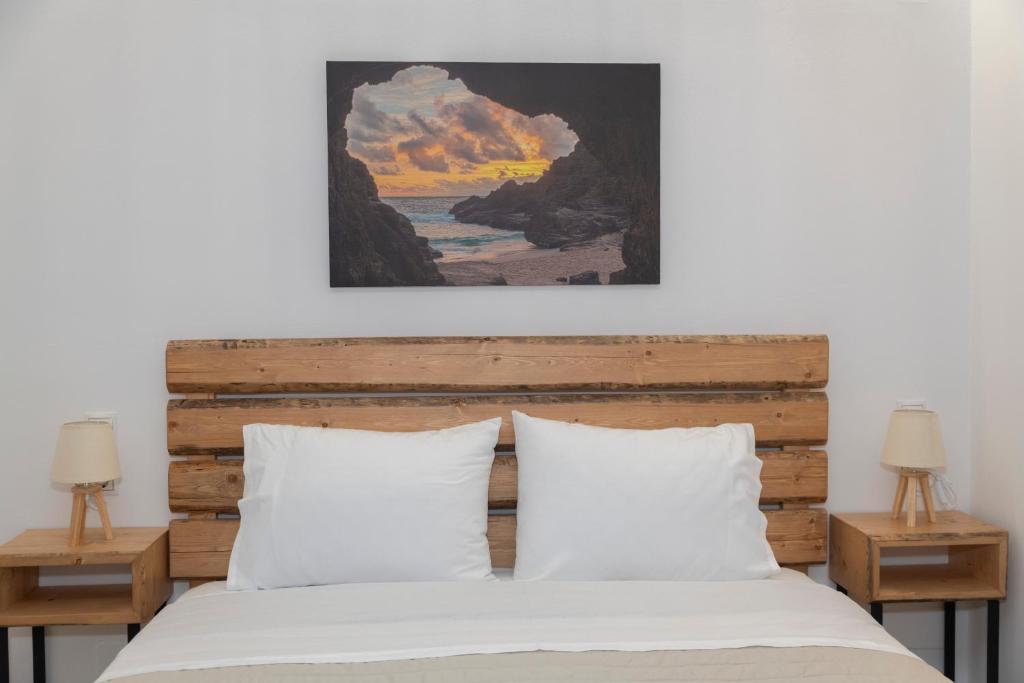Postel nebo postele na pokoji v ubytování Elixrysos Apartment 2