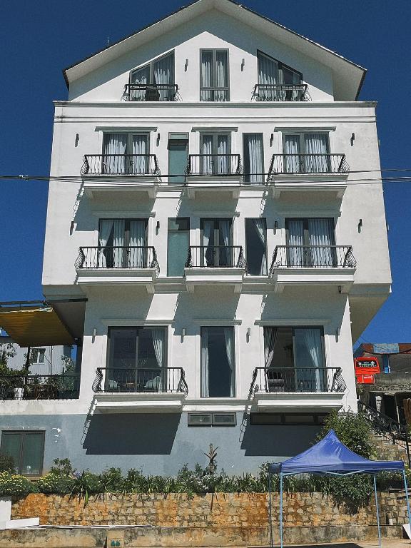 Budova, kde se hotel nachází