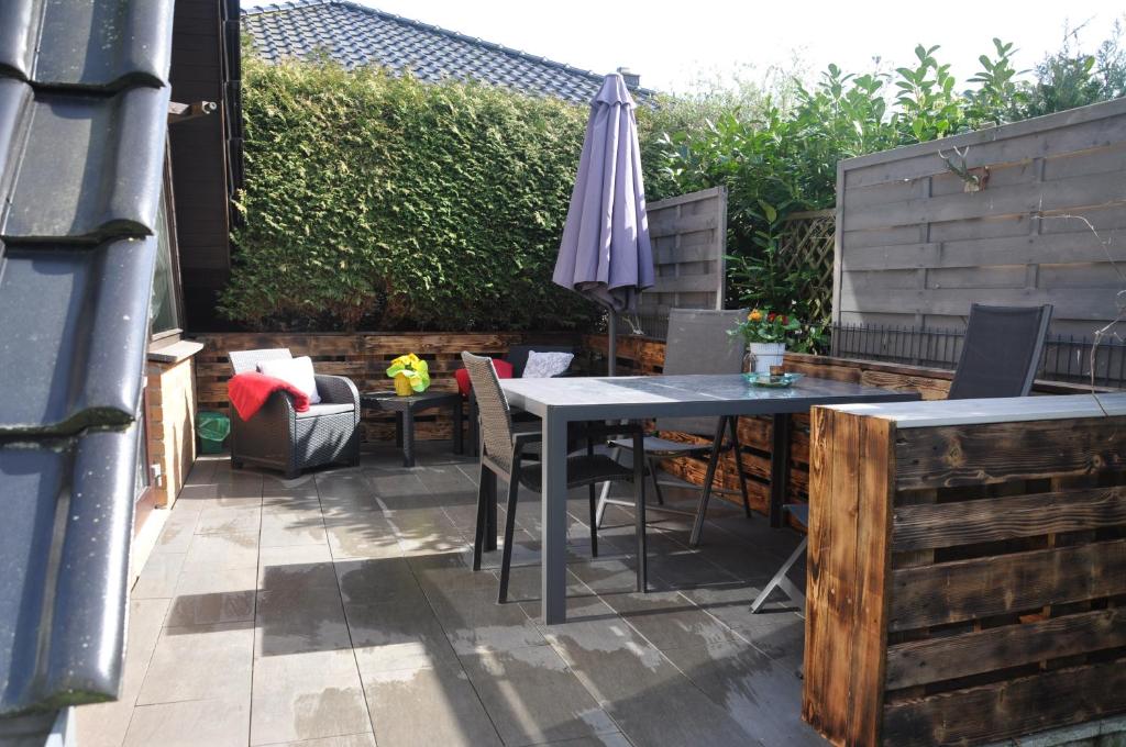 Patio nebo venkovní prostory v ubytování Ferienhaus nähe Warnemünde