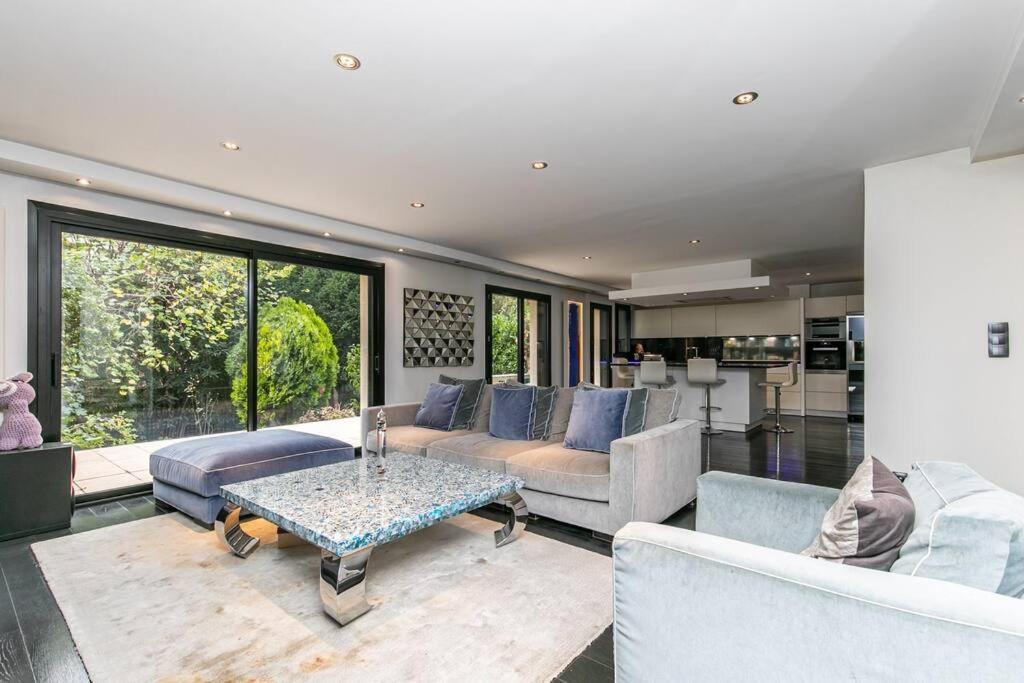 Et opholdsområde på Villa, centre-ville, Paris, Disneyland, Ascenseur, Parkings