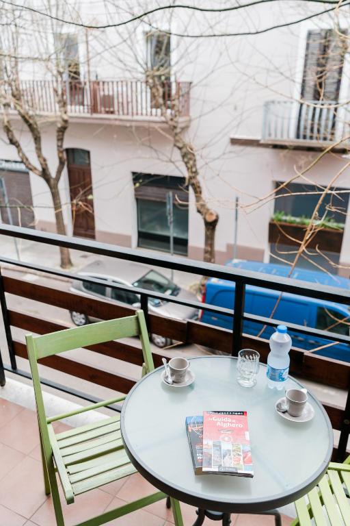 A balcony or terrace at La Marmora