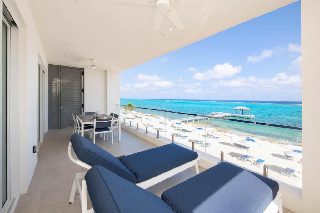 Rum Point Resort 208