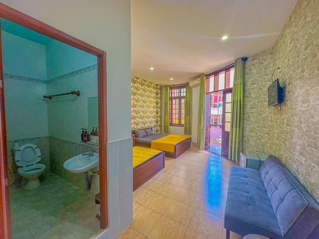 Posezení v ubytování Hoàng Sơn's Home