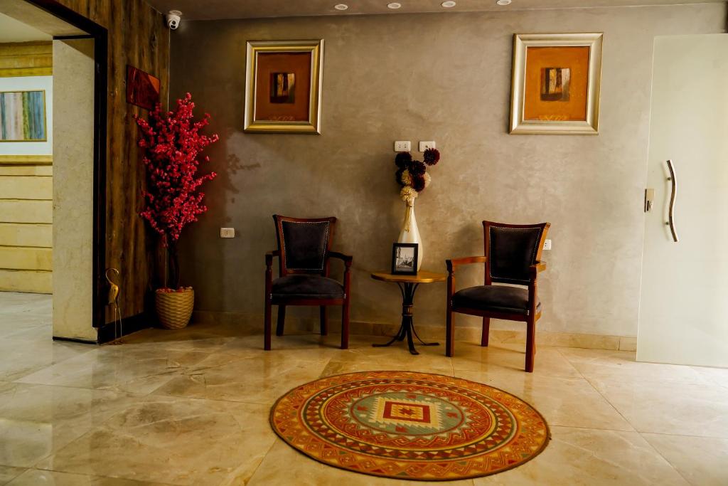 Posezení v ubytování Pyramids Hotel