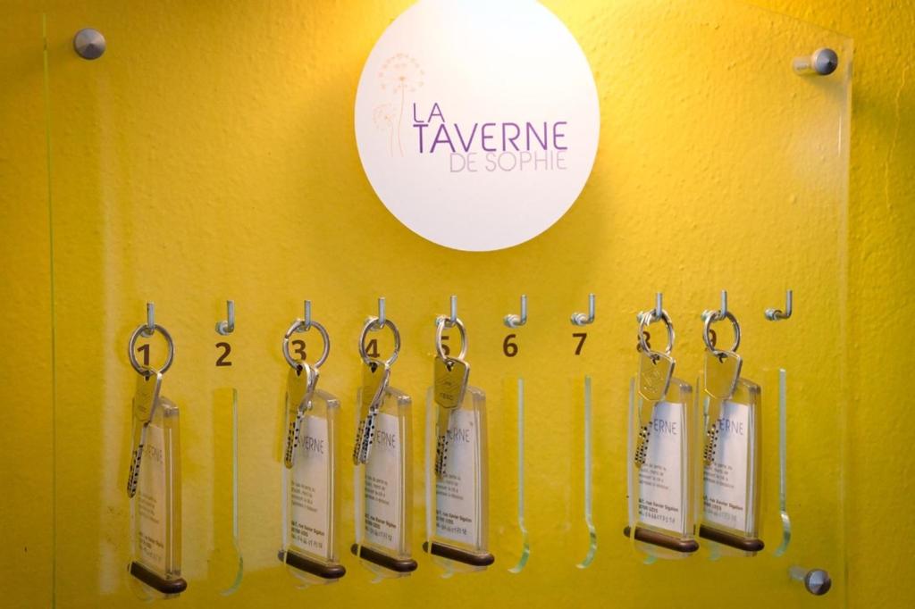 Certifikát, hodnocení, plakát nebo jiný dokument vystavený v ubytování La Taverne