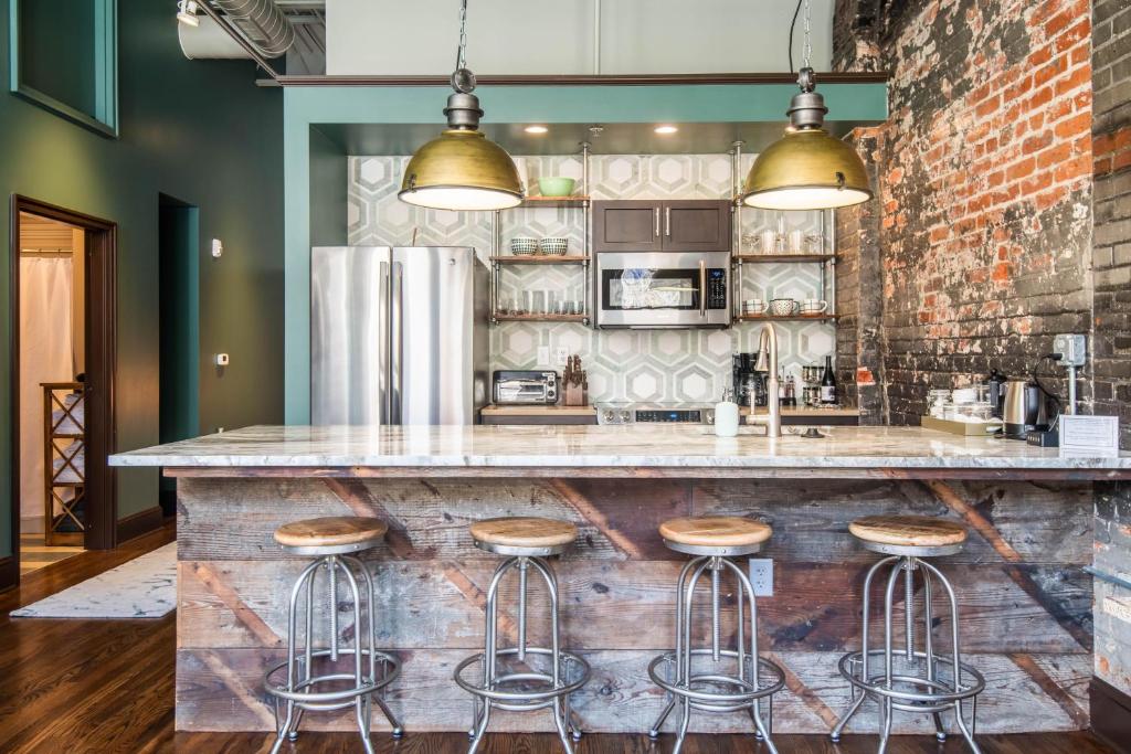 Køkken eller tekøkken på 80 LEX 202 Iconic Downtown Location